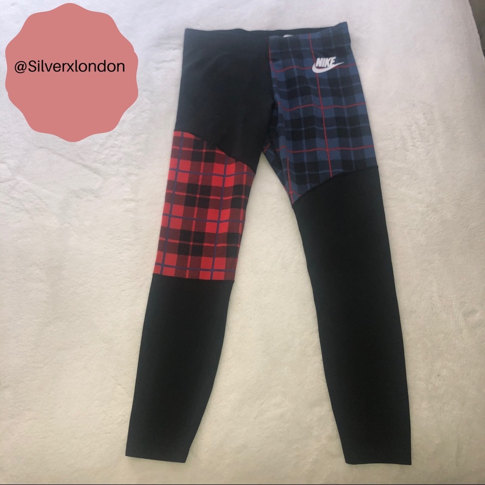 “Nike” Cute Leggings